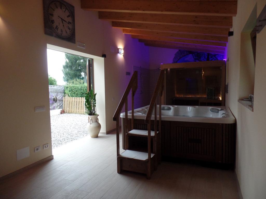 Agriturismo Il Vagabondo Buttrio 外观 照片