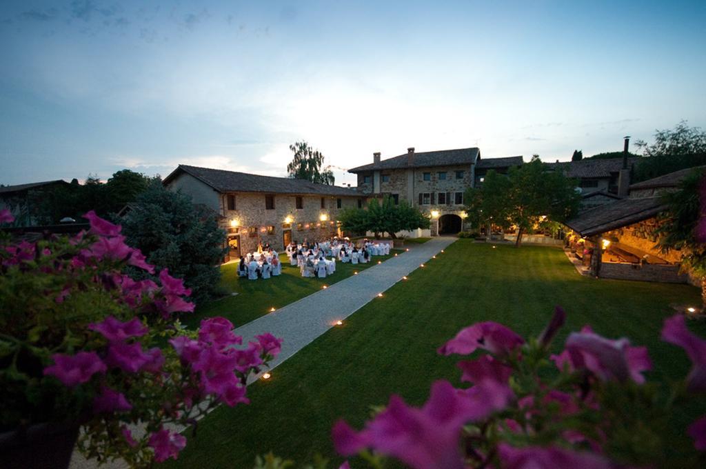 Agriturismo Il Vagabondo Buttrio 外观 照片