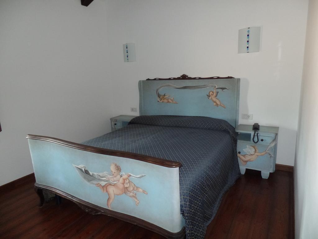 Agriturismo Il Vagabondo Buttrio 客房 照片